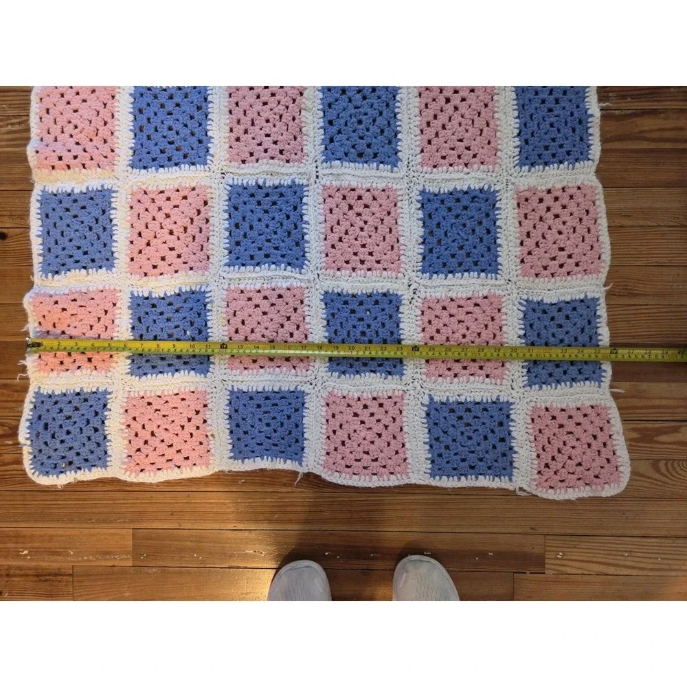 Vintage‎ Handmade Granny Square Crochet Afghan Blanket